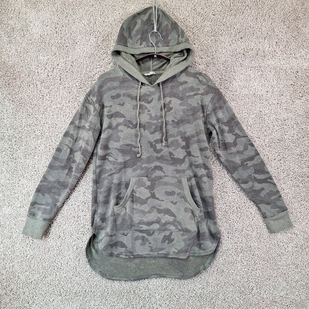 Jane and Delancey Hoodie Women Small Camo Pullover High Low Hem Boho